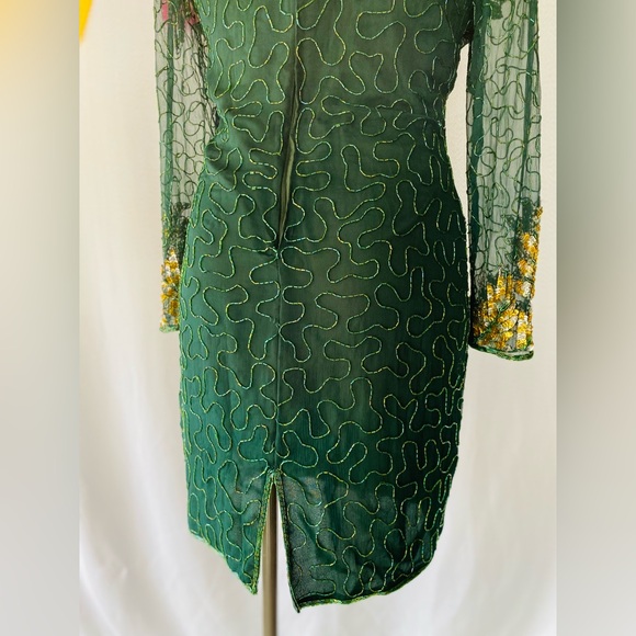 Vintage Green and Gold sparkly gown - Picture 6 of 15